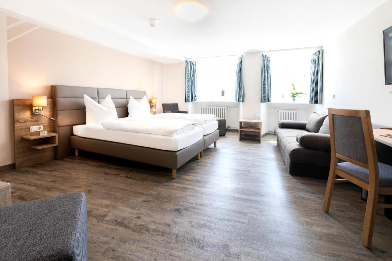 Hotelgasthof Bayerischer Hof Sulzbach-Rosenberg Zewnętrze zdjęcie